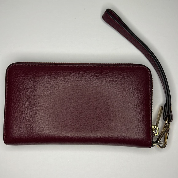 Michael Kors Leather Zip Around Wristlet Wallet Maroon Burgundy - Picture 2 of 11